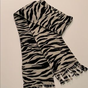 MERONA Zebra Print Fleece Scarf